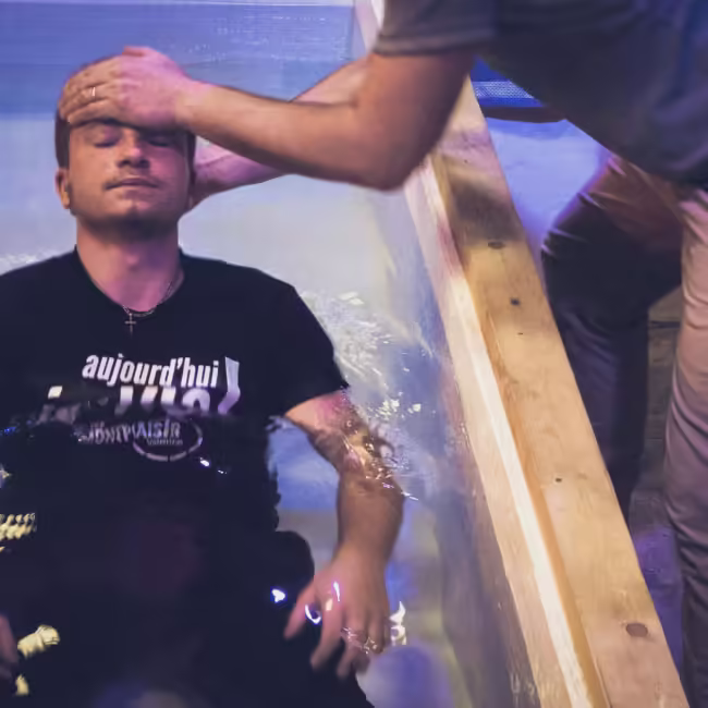 Connect & Serve 2 Baptise Me
